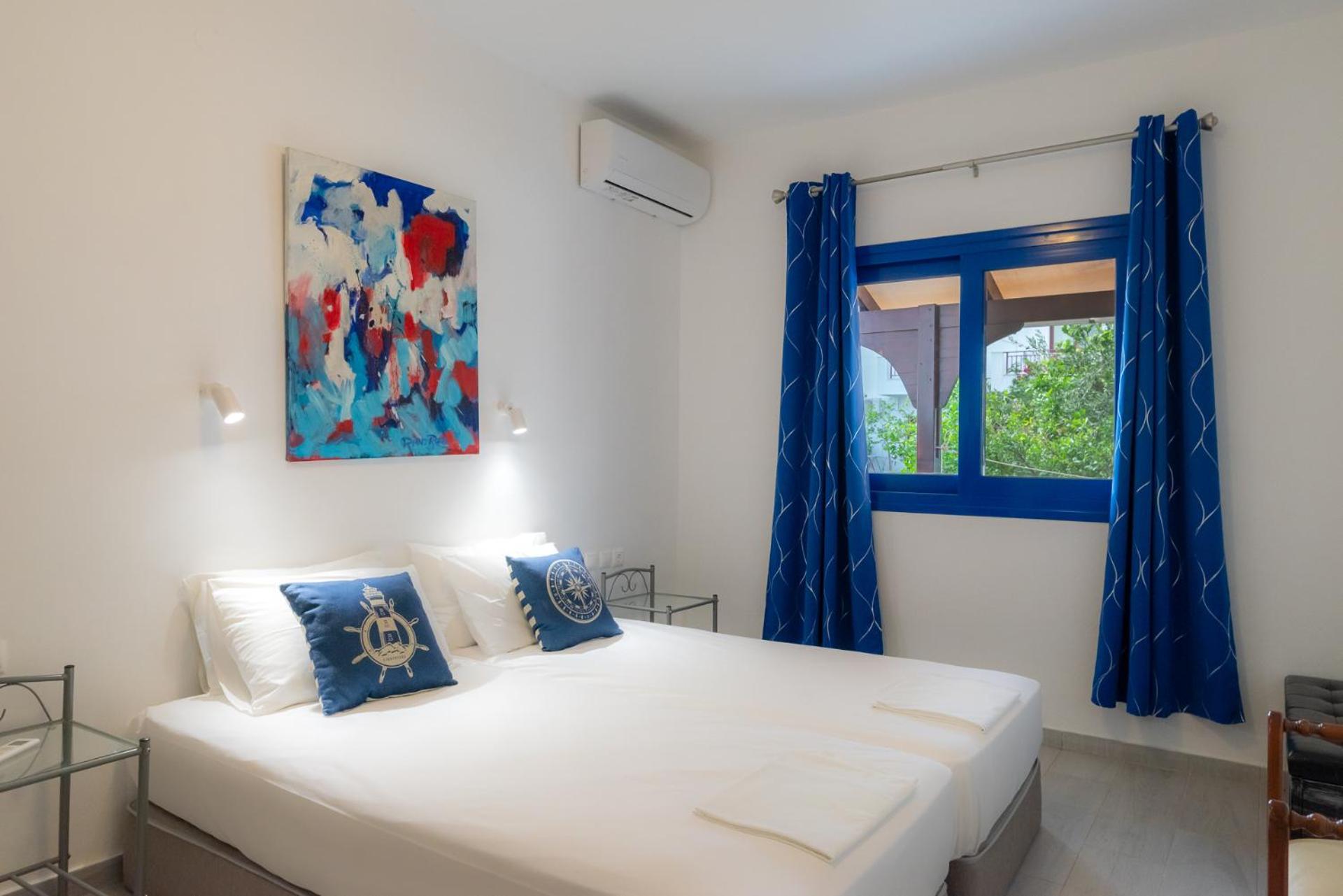 Stratos By Mroom Apartments Makrýgialos Dış mekan fotoğraf