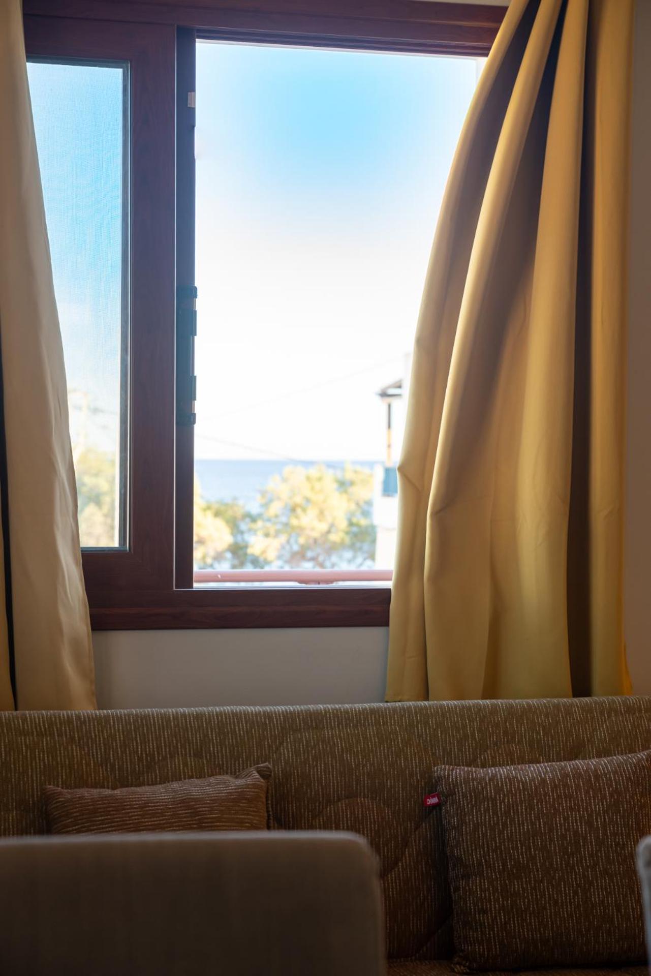 Stratos By Mroom Apartments Makrýgialos Dış mekan fotoğraf