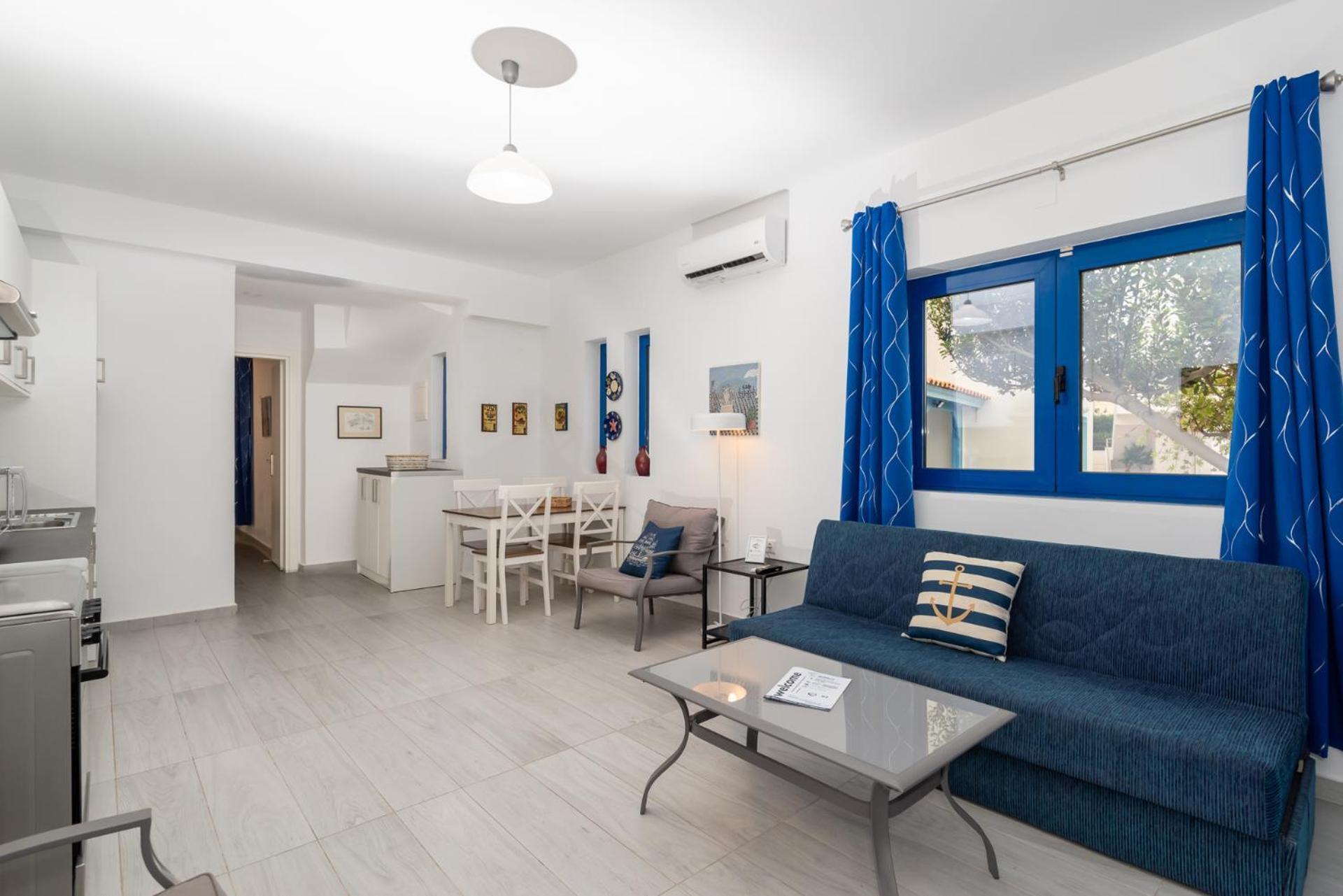 Stratos By Mroom Apartments Makrýgialos Dış mekan fotoğraf
