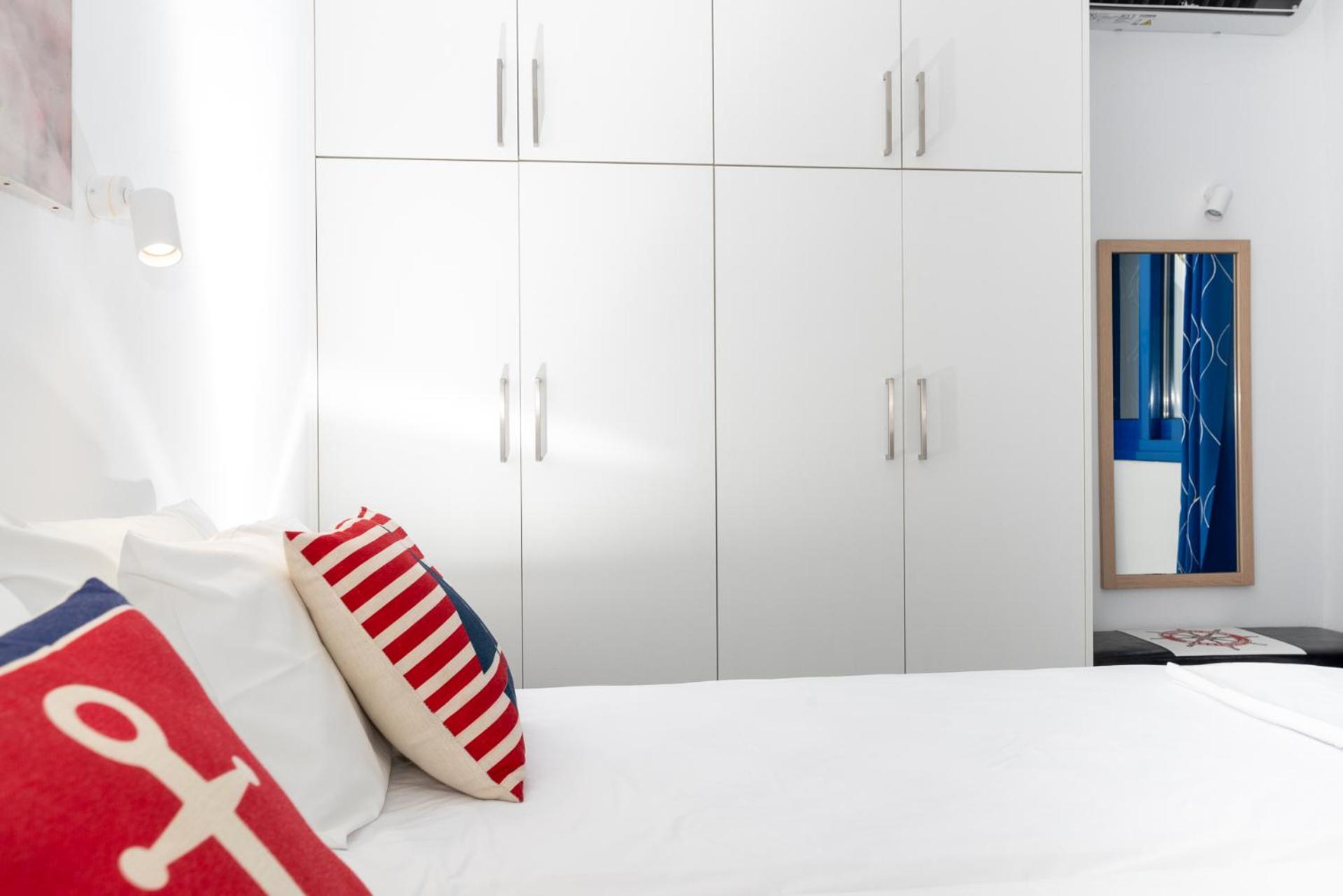 Stratos By Mroom Apartments Makrýgialos Dış mekan fotoğraf