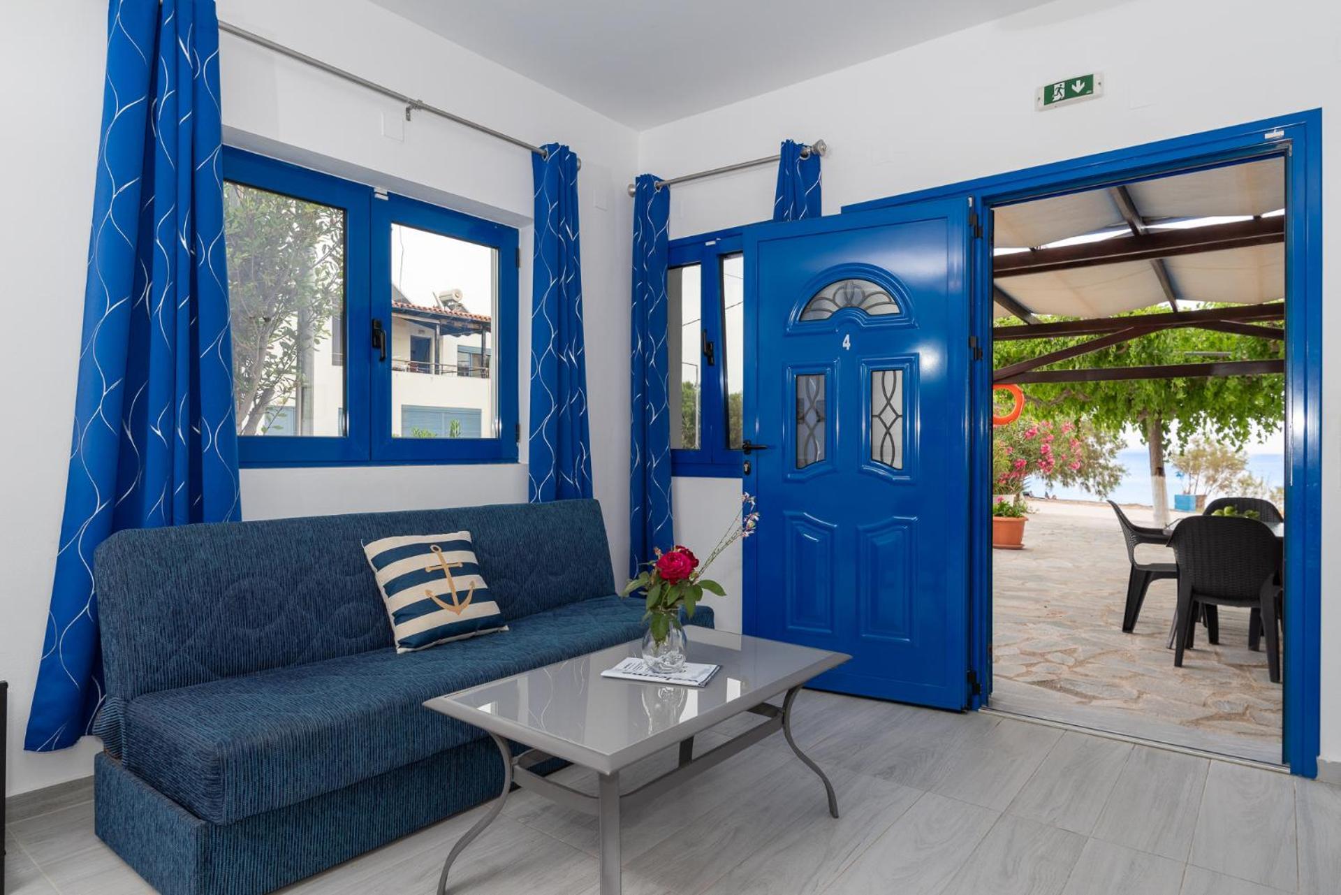 Stratos By Mroom Apartments Makrýgialos Dış mekan fotoğraf